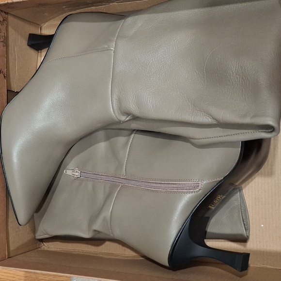 NIB Free People Pointed Toe Rocky Slouch Boots - Picture 4 of 4